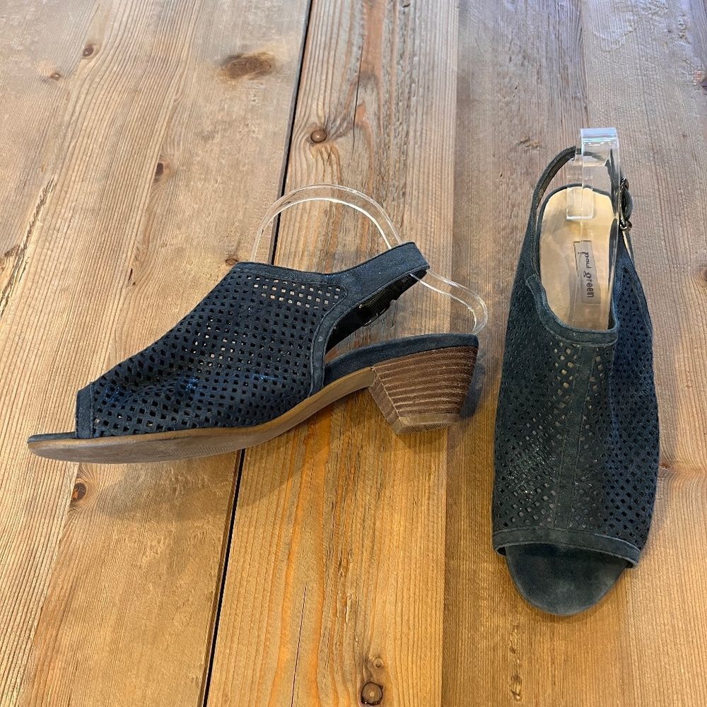 Paul Green Navy  Lois Perforated Slingback Sandal Size 9